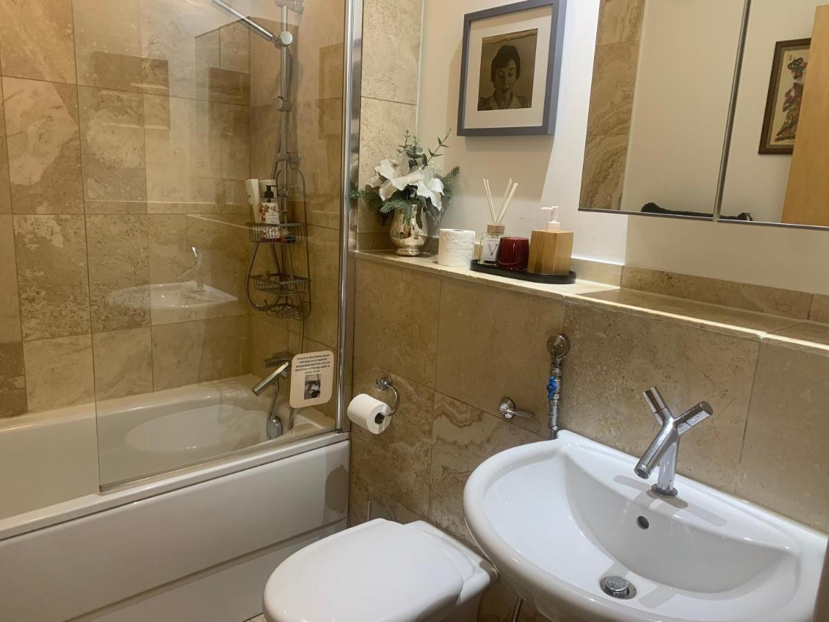 Leeds City Centre Luxury 2 Bed Apartment Sleeps 6 Fantastic Views Buitenkant foto